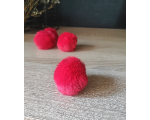 ПОМПОН / 4,8СМ / ЕКО ХУТРО / З ПЕТЕЛЬКОЮ / ЧЕРВОНИЙ