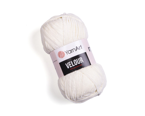 Velour Yarnart #841
