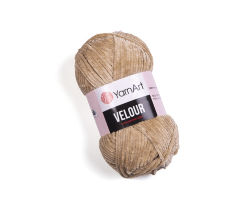 Velour Yarnart #843