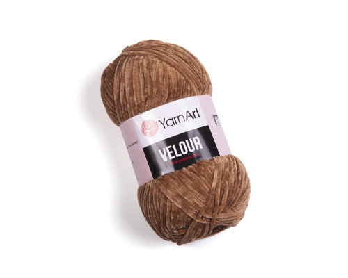 Velour Yarnart #849