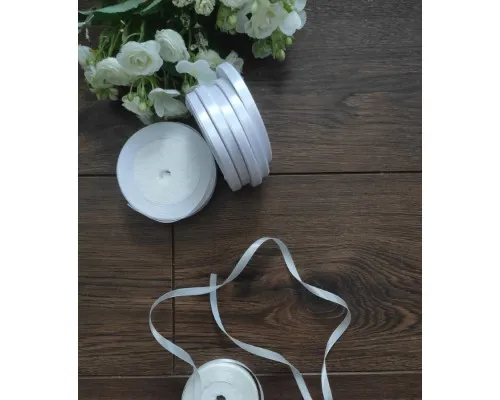 АТЛАСНА СТРІЧКА / 23 МЕТРИ / 0,6СМ / БІЛИЙ 