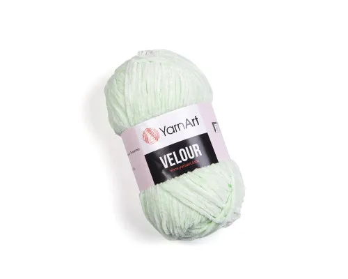Velour Yarnart #845