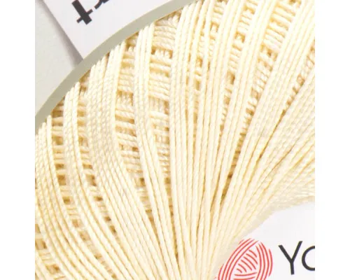 YarnArt Violet #0326 молоко
